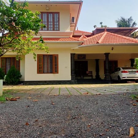 Sinai Homestay アーラップーザ県 エクステリア 写真