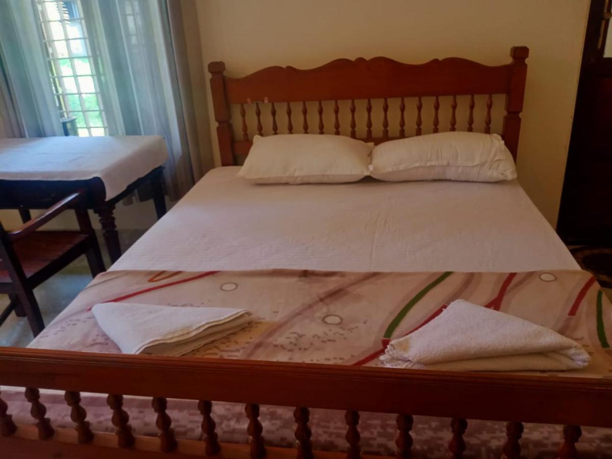 Sinai Homestay アーラップーザ県 エクステリア 写真