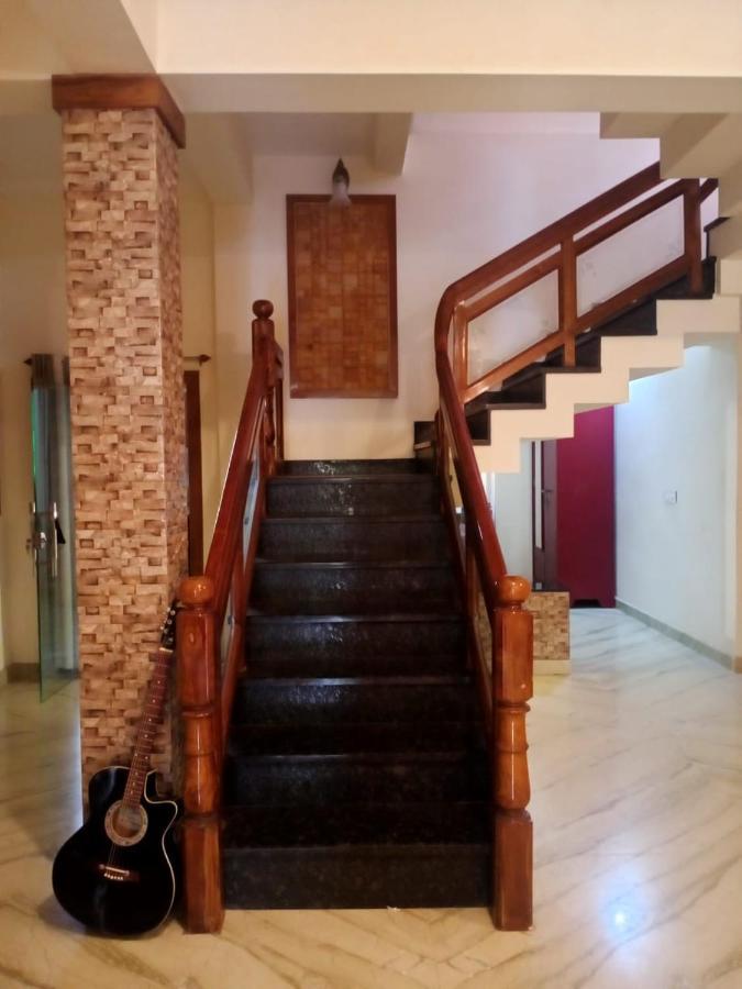 Sinai Homestay アーラップーザ県 エクステリア 写真