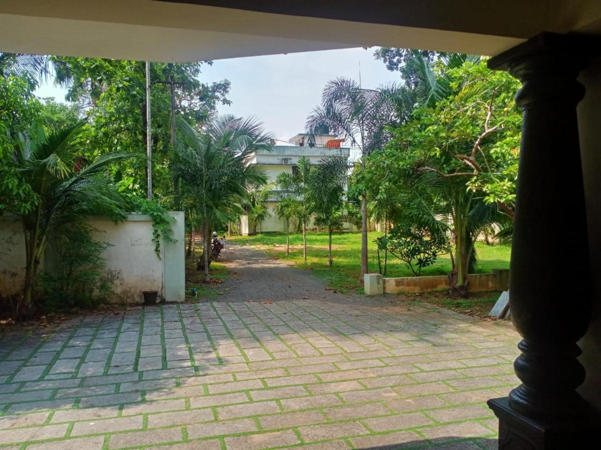 Sinai Homestay アーラップーザ県 エクステリア 写真