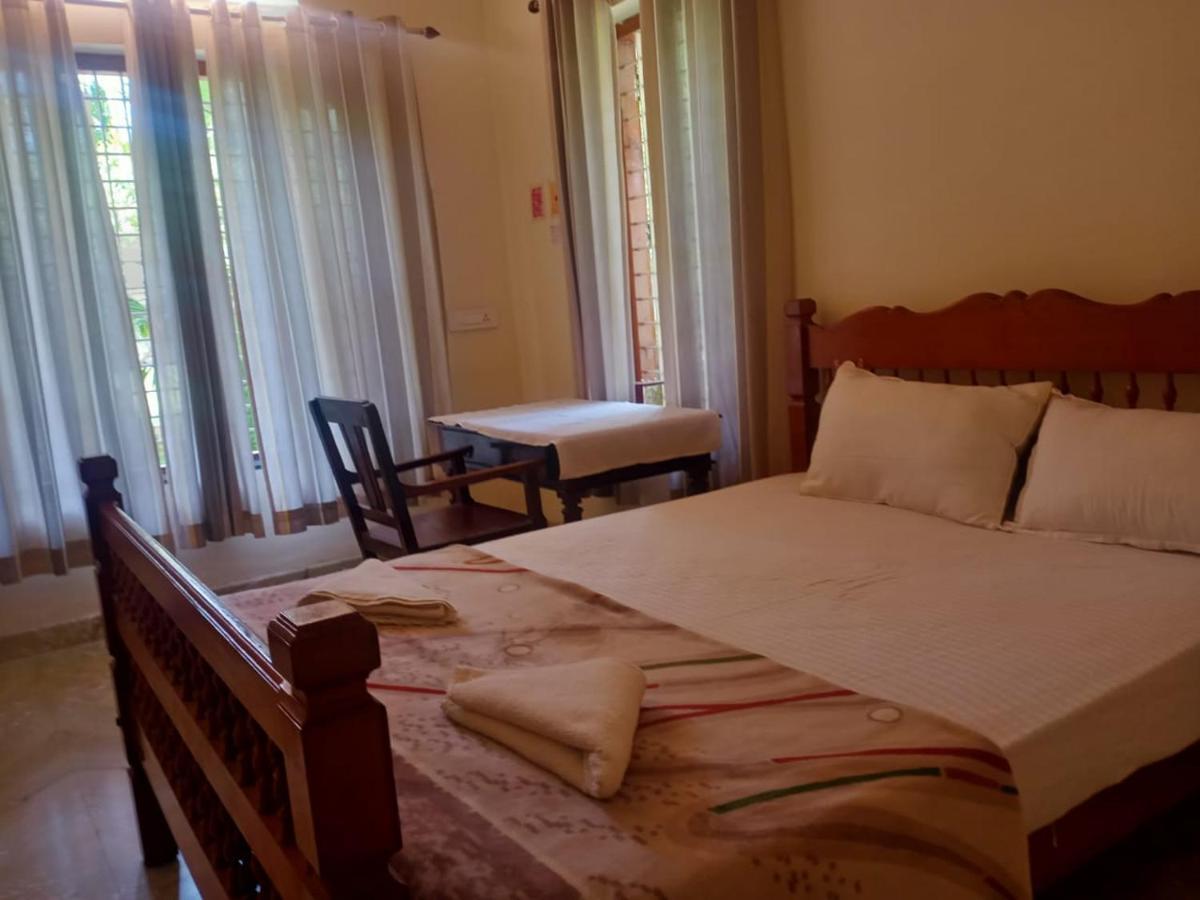 Sinai Homestay アーラップーザ県 エクステリア 写真