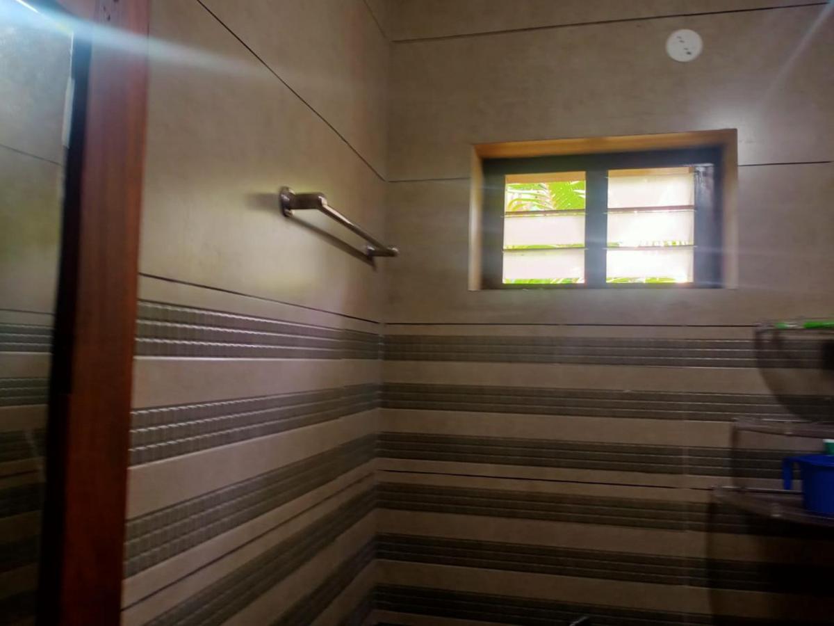 Sinai Homestay アーラップーザ県 エクステリア 写真